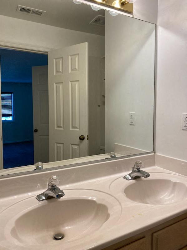 Gallery Photo 16
